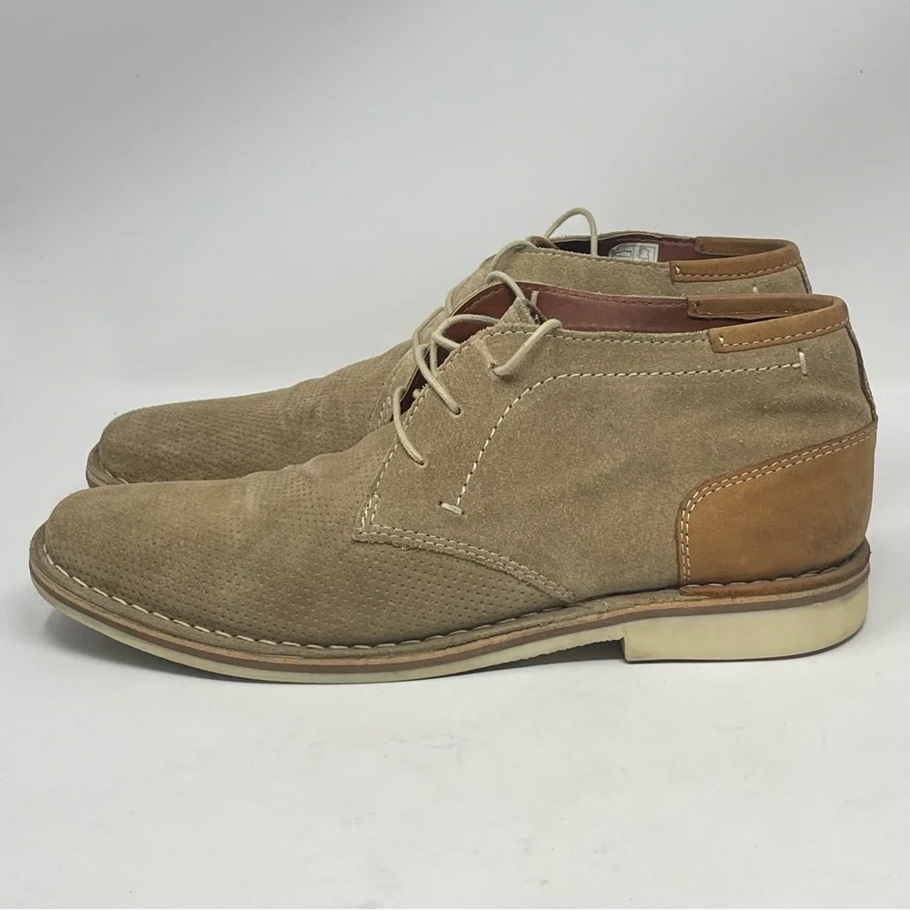Steve Madden Hendric Chukka Boots Mens 8.5 Tan Brown Suede Perforated Lace Up